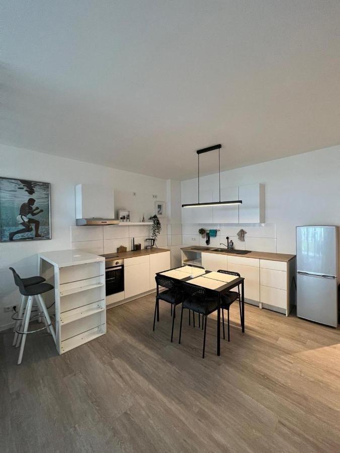 Luxurioeses Apartment Fuer 4 Personen, Neubau, Parkplatz Free Bochum Zewnętrze zdjęcie